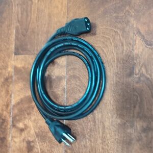 Approximate 6 ft cable